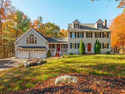 46 Long Pond Rd, Tyngsboro, MA, 01879