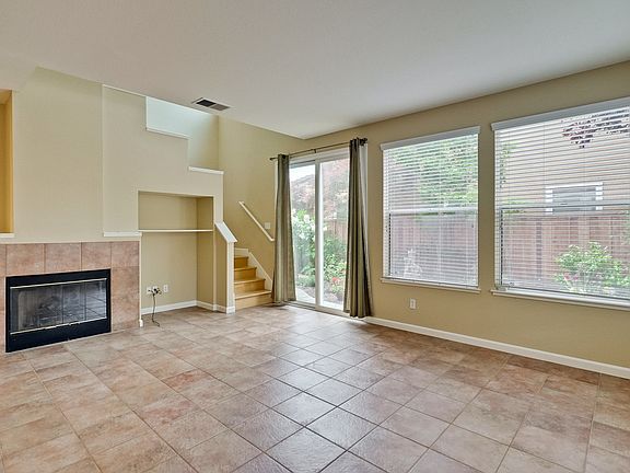 4th image of 313 Chetwood Dr