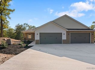 420 Outer Dr, Lake Ozark, MO 65049