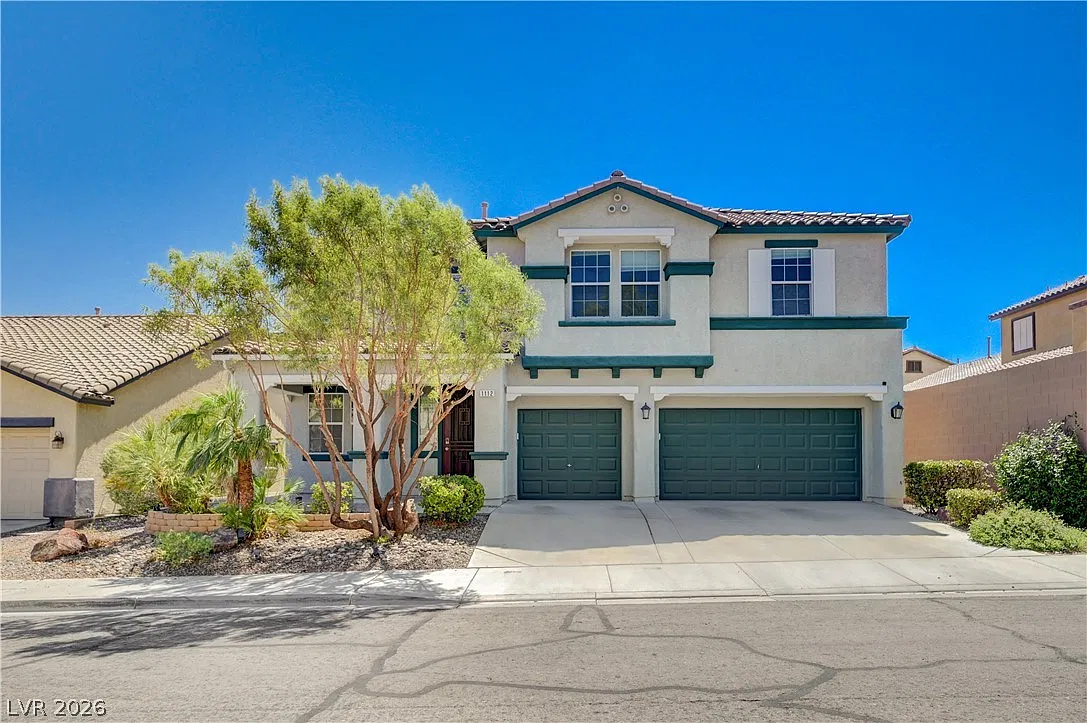 4 bed, 3.0 bath, 2985 sqft, $3,400 — Photo 1