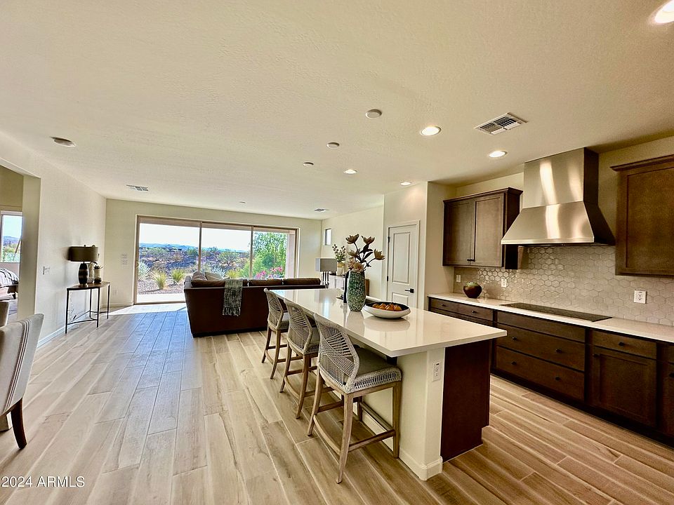 2nd image of 4321 Sawbuck Way