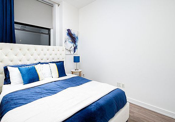 3rd image of 1 Dutch St #5C