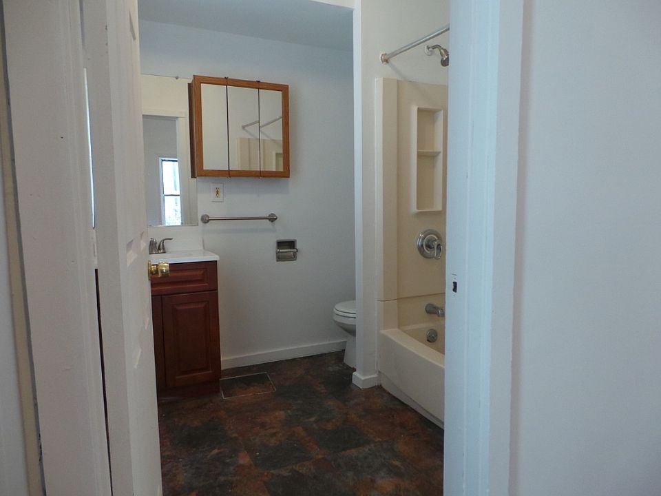 2nd image of 317 E 150th St APT 4A