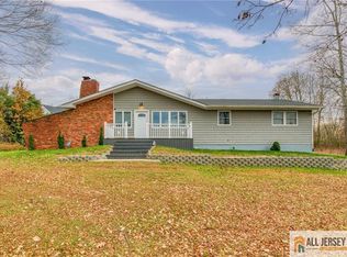 131 Pergola Ave, Monroe Township, NJ 08831