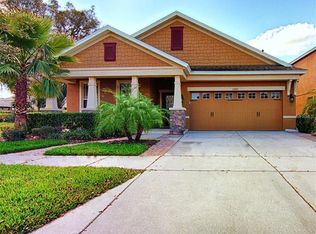 15721 Oakleaf Run Dr, Lithia, FL 33547