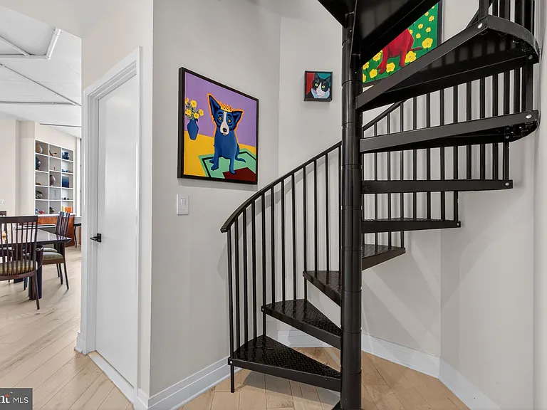 2020 12th St NW #Penthouse 03 — Photo 28