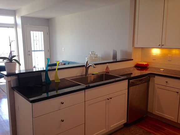 New cabinets & slab granite 