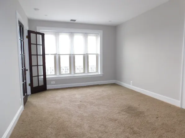 1129 Central Ave #14, Wilmette, IL 60091