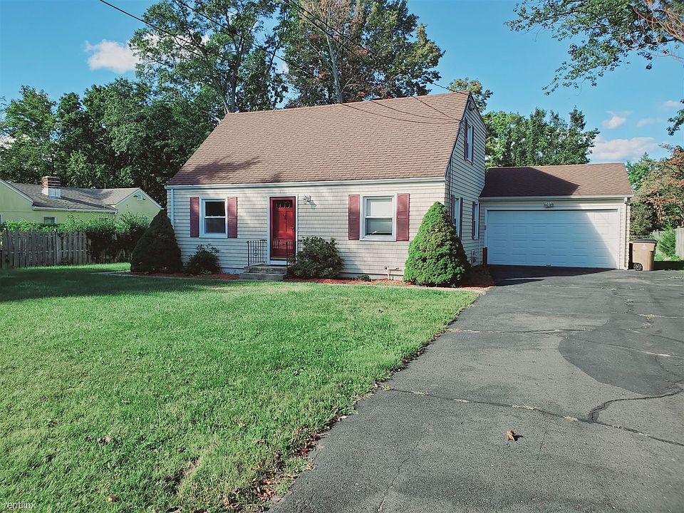 1st image of 35 Knollwood Ave