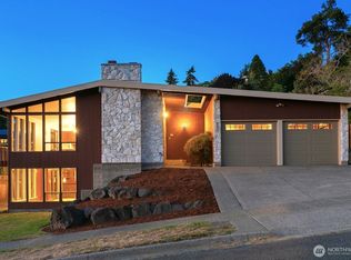 4224 SW Donovan St, Seattle, WA 98136