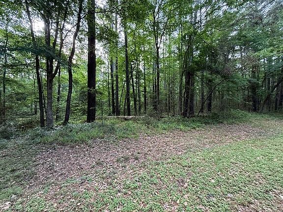 2nd image of 879 Admiral Dr