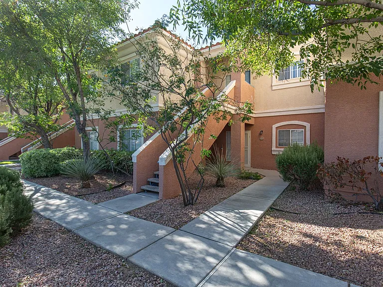 10553 Pine Glen Ave #205 — Photo 3