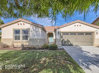 577 Bailey Ln, San Jacinto, CA 92582