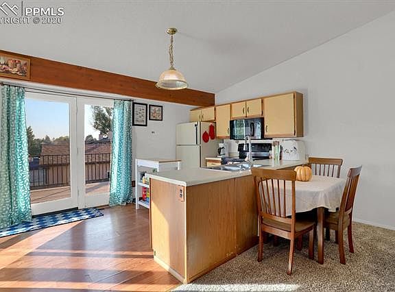 4th image of 323 Trapper Ln