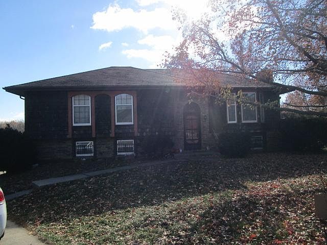 1st image of 227 S Downey Ave