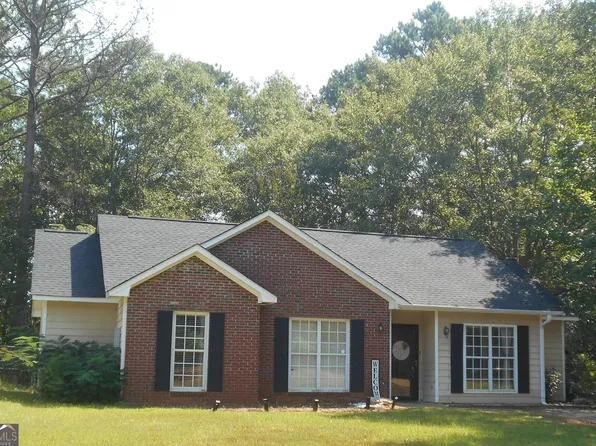 456 Brookstone Dr, Lagrange, GA 30241