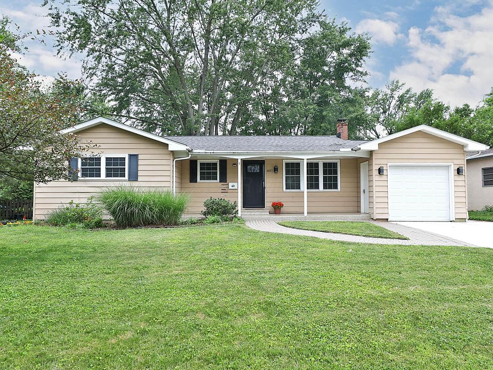 1st image of 807 Franklin Ct