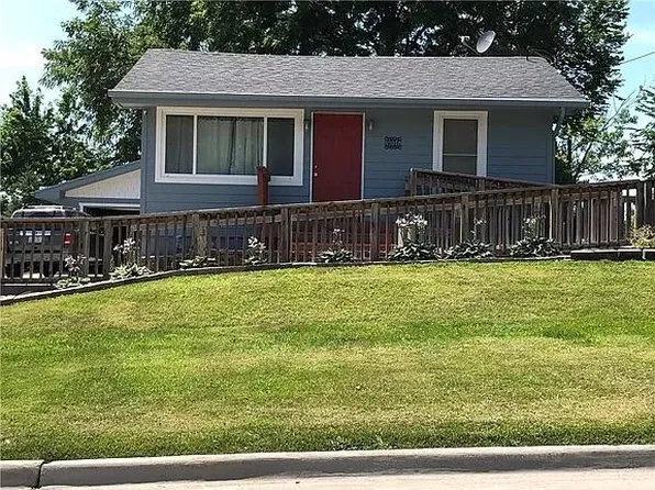 5016 SW 13th St, Des Moines, IA 50315