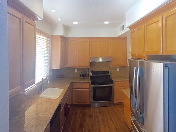 4th image of 216 Sedona Pl