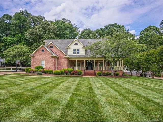 1st image of 114 Henry Ln