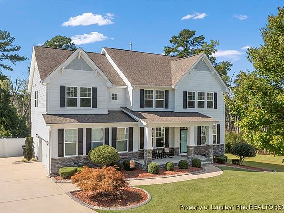 5th image of 1400 Vergeland Dr