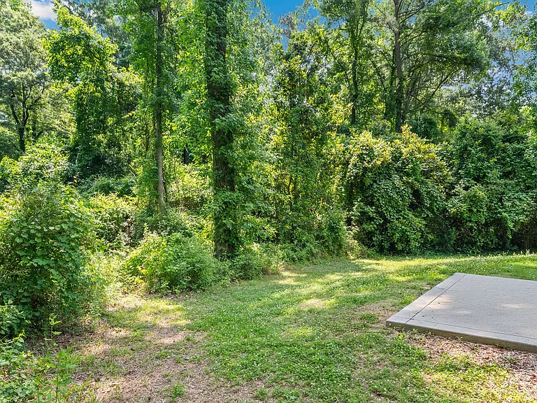415 Aversboro Rd — Photo 23