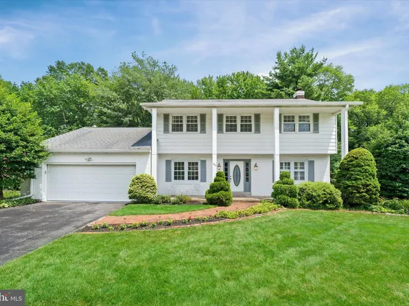 700 Halstead Rd, Wilmington, DE 19803