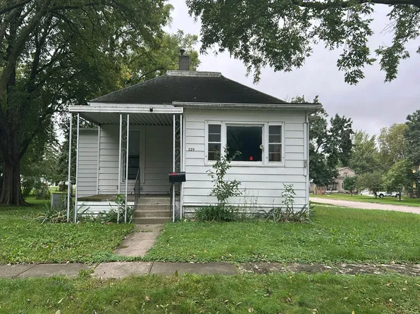 229 W Jefferson St, Lake City, IA 51449