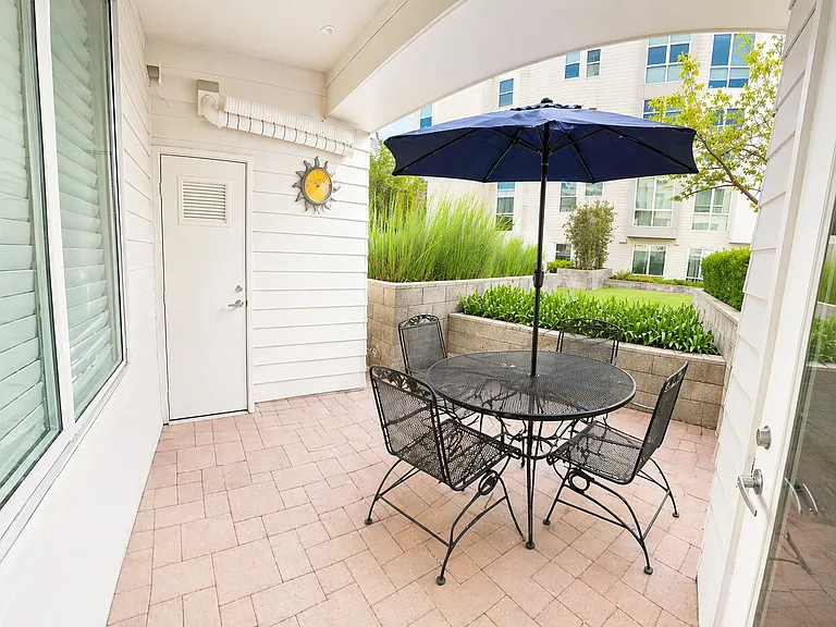1655 N California Blvd #137 — Photo 16