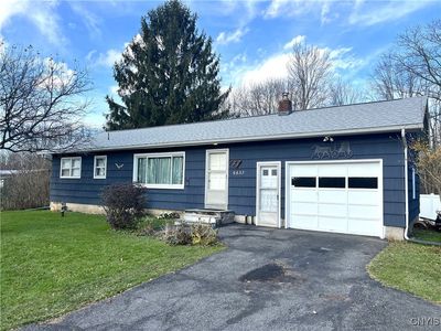 6637 E Taft Rd, East Syracuse, NY, 13057