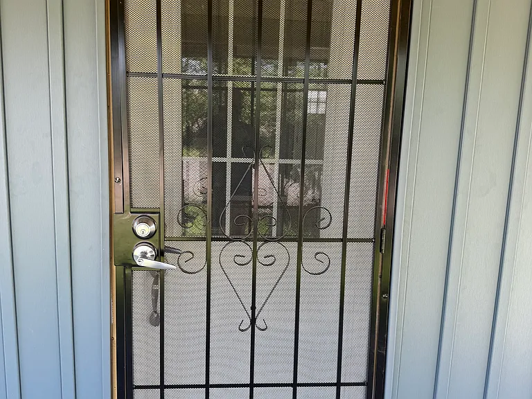 853 Bellevue Ave — Photo 17
