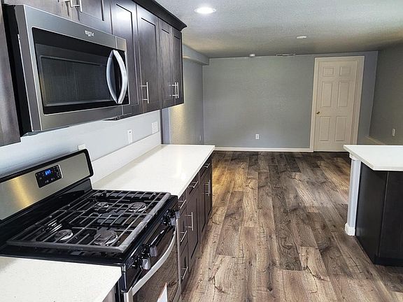 3rd image of 509 C St