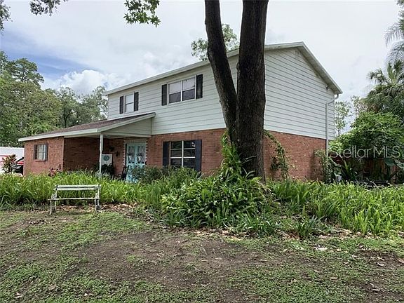 3rd image of 501 Brantwood Ct