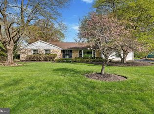 4117 Hain Dr, Lafayette Hill, PA 19444