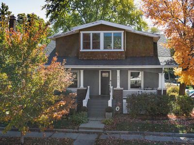 601 E Grove St, Bloomington, IL, 61701