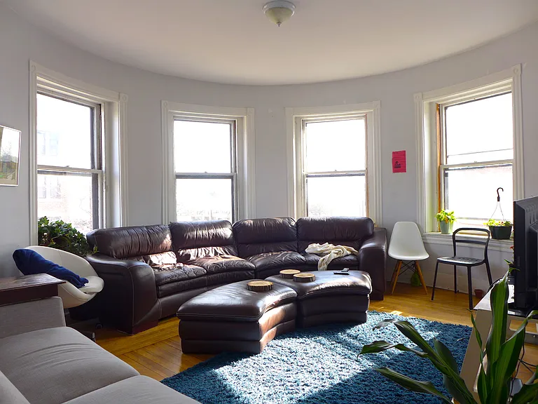 25 Stearns Rd — Photo 15