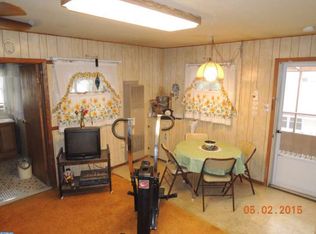 107 Cameron Rd, Willow Grove, PA 19090