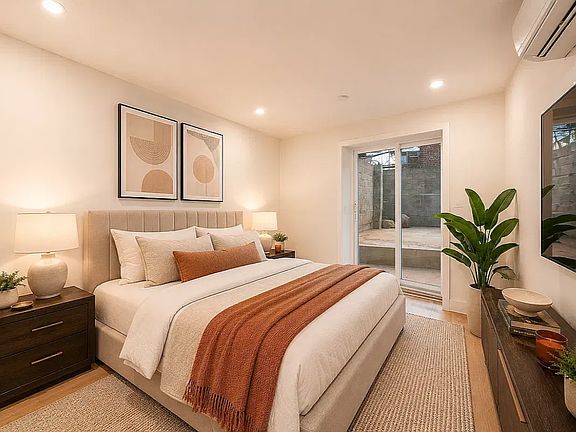 4th image of 474 Quincy St APT 1A