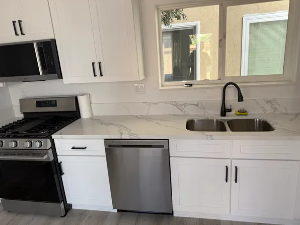 619 Iris Ave #619, Corona Del Mar, CA 92625
