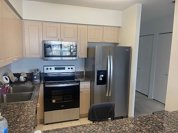 5th image of 512 N McClurg Ct APT 4212