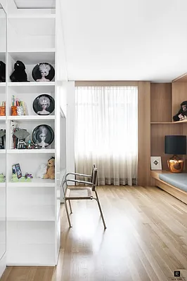 Rented by R New York | media 25