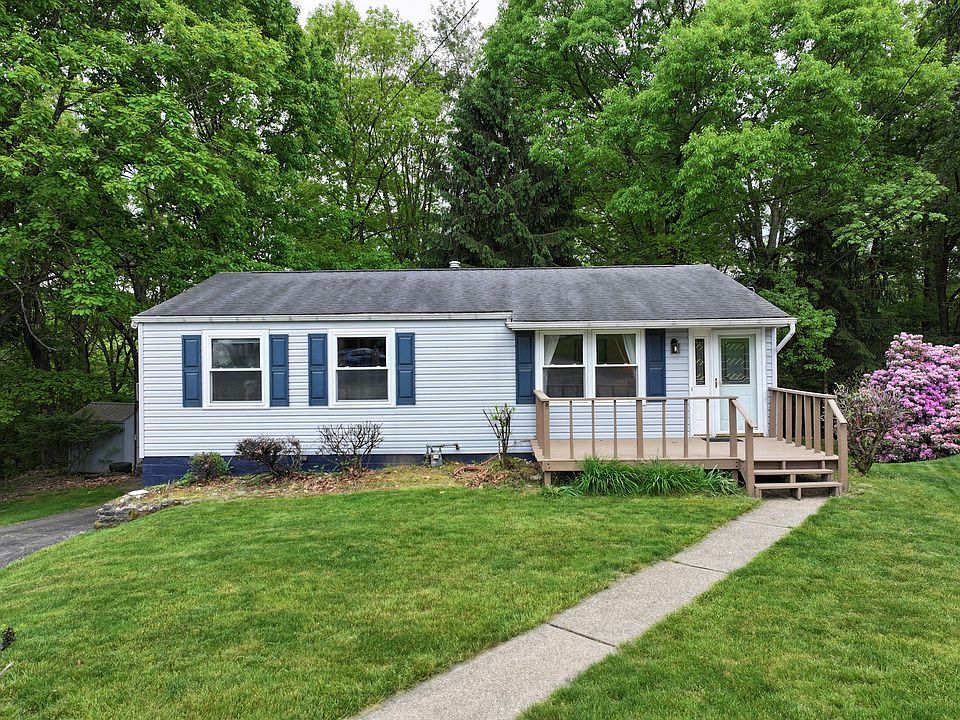 1st image of 3000 Woodview Dr