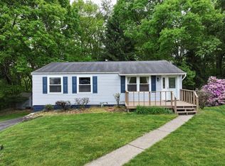 3000 Woodview Dr, Allison Park, PA 15101