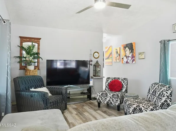 3411 S Camino Seco Unit 328, Tucson, AZ 85730