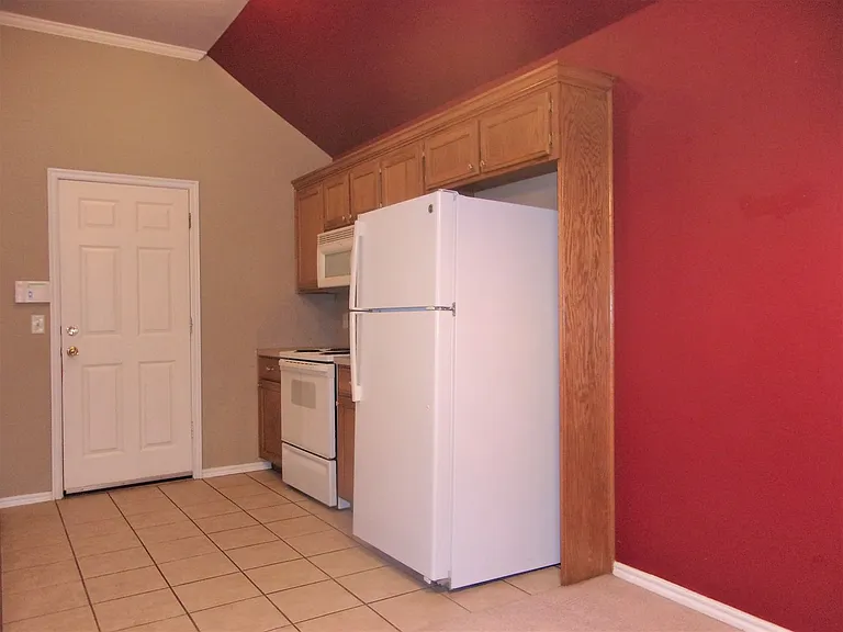 13821 Pawnee Dr — Photo 22