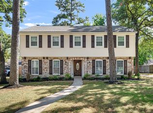 1006 Glouchester Ln, Houston, TX 77073