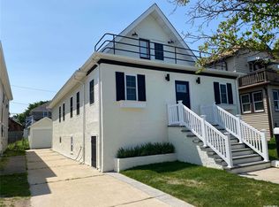 318 W Hudson St, Long Beach, NY 11561