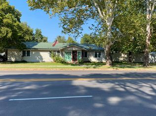 108 N Burris St, Tishomingo, OK 73460