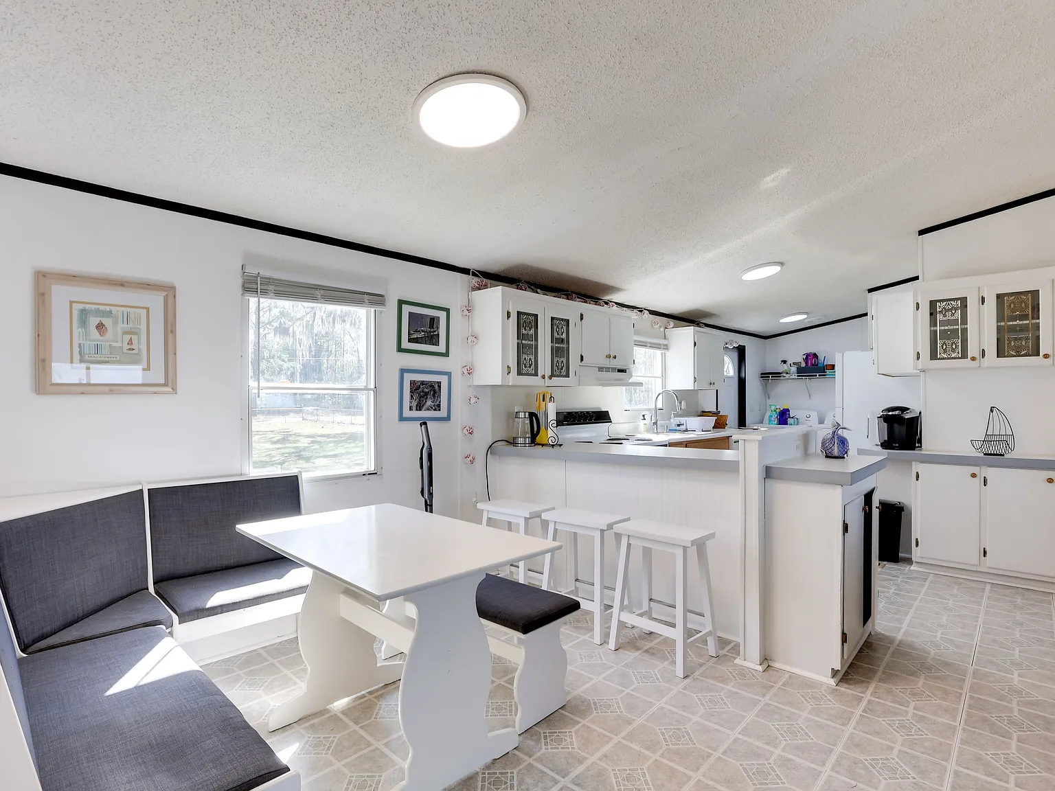 3 bed, 1104 sqft, $2,250 — Photo 3