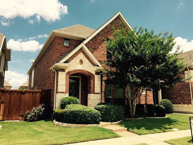 1st image of 2125 Walnut Square Dr